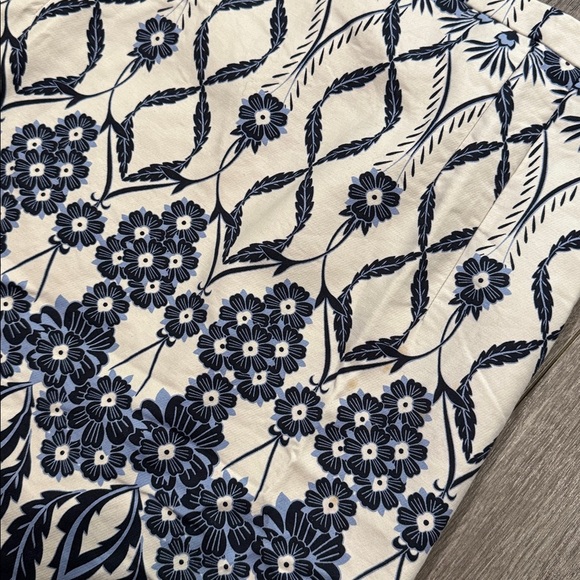 J. Crew Trellis Skirt Blue & White Floral Scroll Mini A-Line Skirt Size 10 - Picture 4 of 7